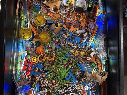 1993 Data East Jurassic Park Pinball Machine Image