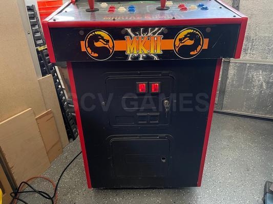 1993 Midway Mortal Kombat II Upright Arcade Machine Image
