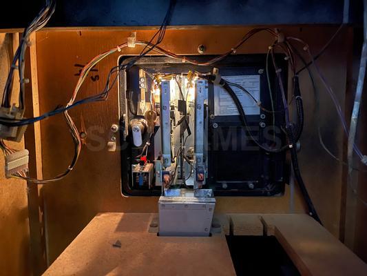 1993 Midway Mortal Kombat II Upright Arcade Machine Image
