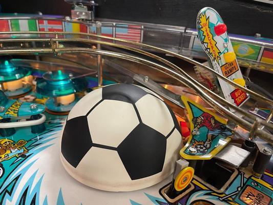 1994 Bally World Cup Soccer Pinball Machine Image