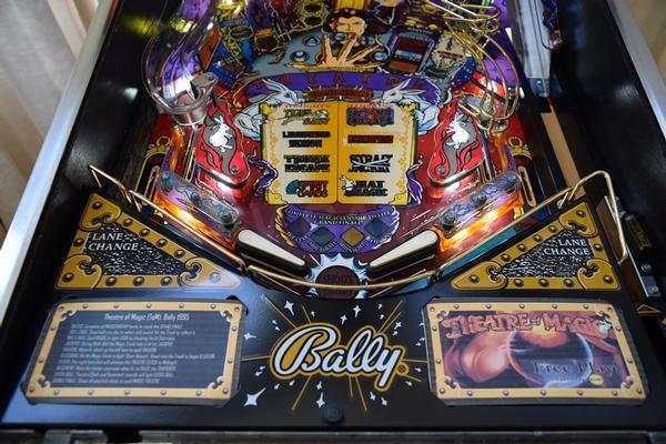 1995 Bally Theatre of Magic Pinball Machine Image