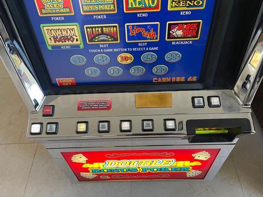 1998 IGT Game King Multi Game Poker Machine Image