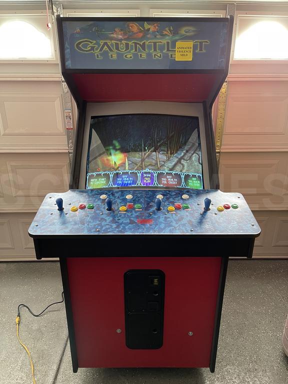 2000 Midway Gauntlet Dark Legacy Upright Arcade Machine