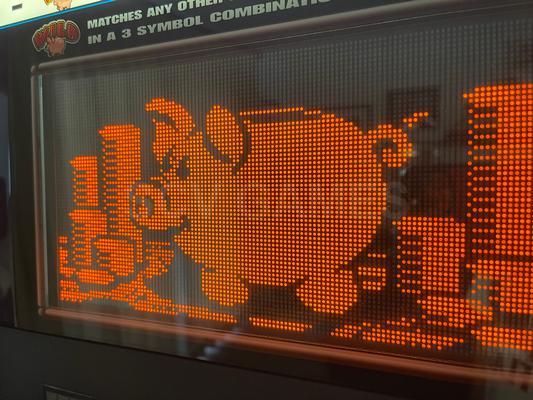 2000 Williams Big Bang Piggy Bankin Slot Machine Image