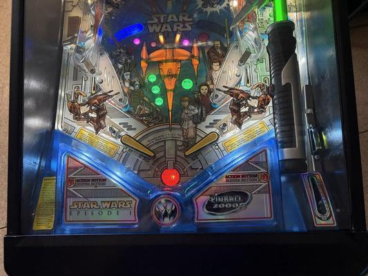2000 Williams Star Wars Episode 1 Pinball Machine Image