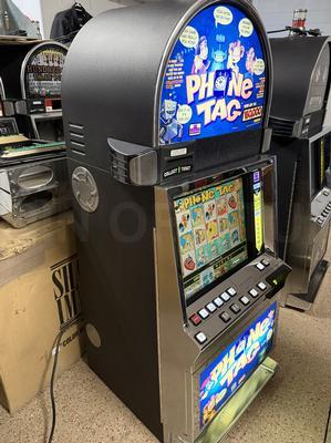 2004 IGT Phone Tag Video Slot Machine Image