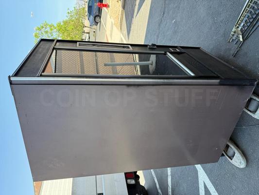 2006 Automatic Products SnackShop Vending Machine Image