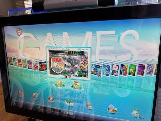 2009 JVL Encore Counter Top Touchscreen Video Game System Image