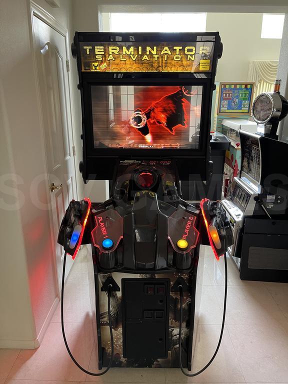 2009 Raw Thrills Terminator Salvation 42in Arcade Machine