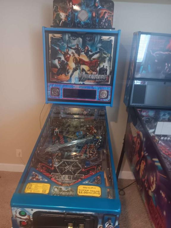 2012 Stern Blue Avengers LE Pinball Machine