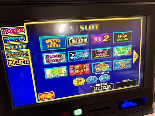 2014 IGT Game King G20 Video Multi Slot Poker Machine Image