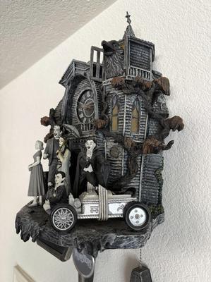 2016 Bradford Exchange The Munsters Illuminated Musical Cuckoo Clock Image