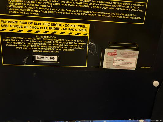 2019 Stern Jurassic Park (Premium) Pinball Machine Image