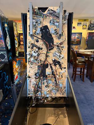 2019 Stern Jurassic Park (Premium) Pinball Machine Image
