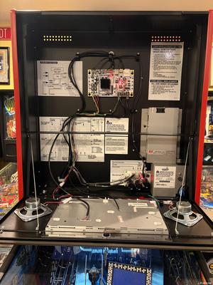 2019 Stern Star Wars Comic Art (Premium) Pinball Machine Image
