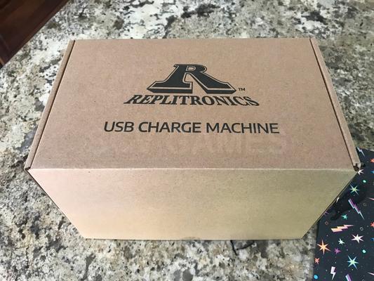 2020 Change Machine USB Charger 1/6th Scale Machine by RepliCade Image