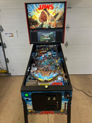 2024 Stern Jaws Premium Pinball Machine Image