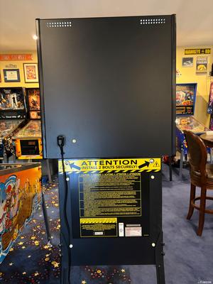 2025 Stern King Kong: Myth of Terror Island (Premium) Pinball Machine Image