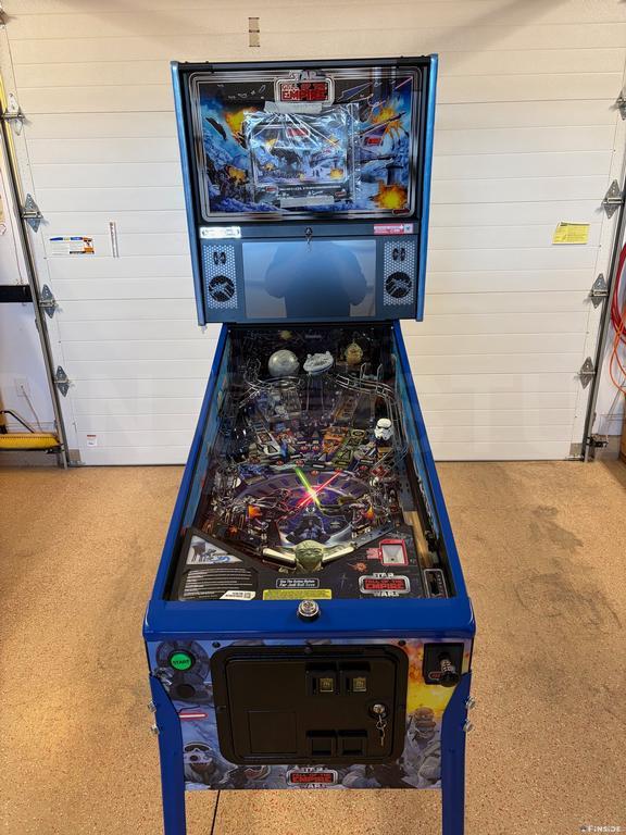 2025 Stern Star Wars: Fall of the Empire (LE) Pinball Machine