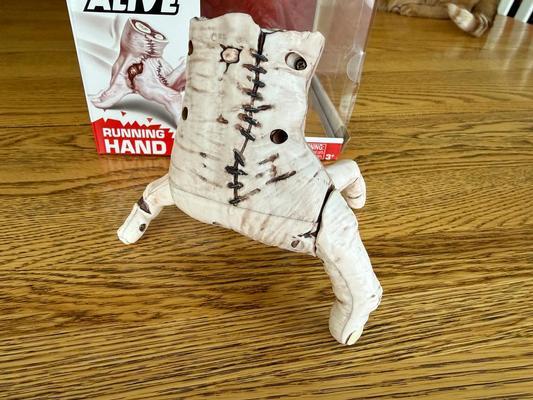 2026 Robo Alive Robotic Running Hand Action Figure Image