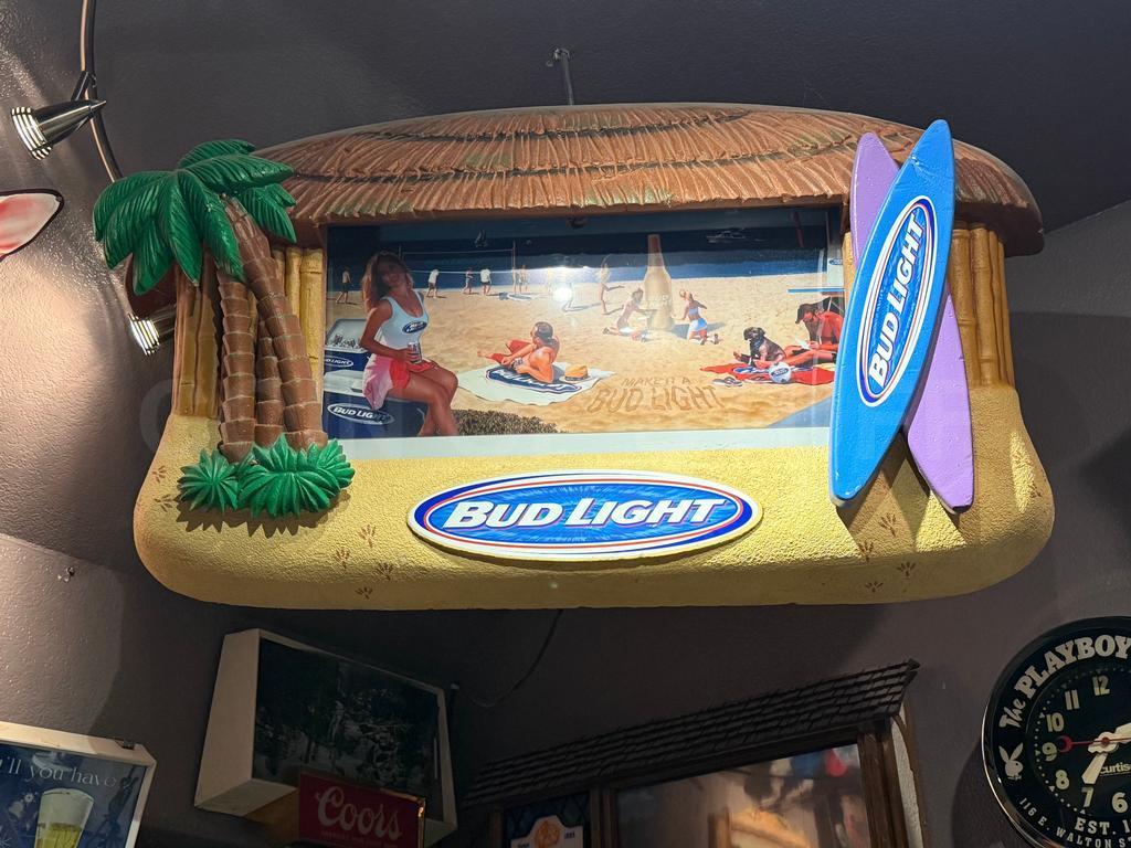 Bud Light Beer Motion Sign w/Rotating Beach