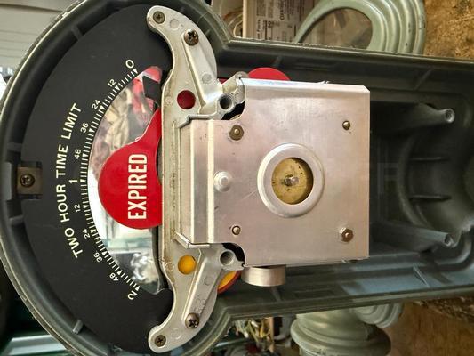 Duncan Miller Model 50 Vintage Parking Meter Image