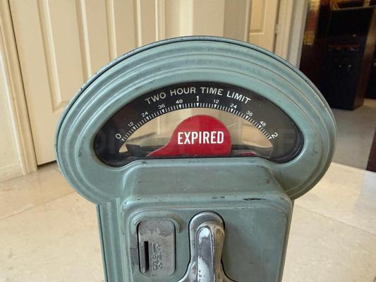 Duncan Miller Model 50 Vintage Parking Meter Image