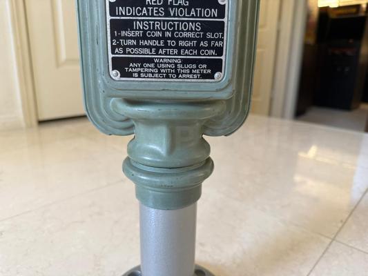 Duncan Miller Model 50 Vintage Parking Meter Image