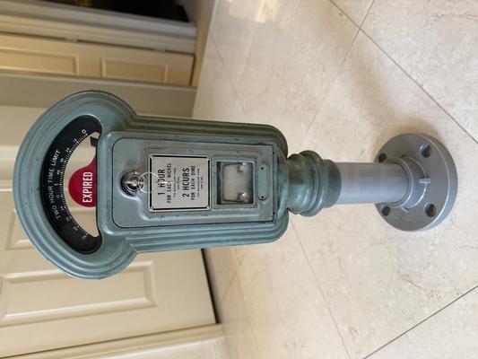 Duncan Miller Model 50 Vintage Parking Meter Image
