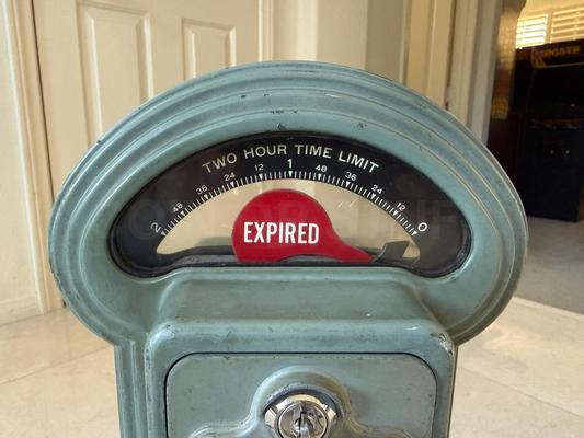 Duncan Miller Model 50 Vintage Parking Meter Image