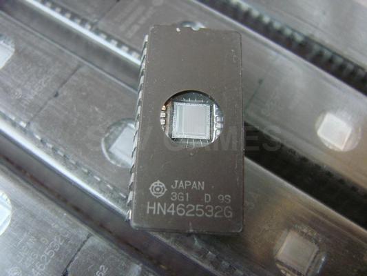 Hitachi 2532 32Kbit UV EPROM's