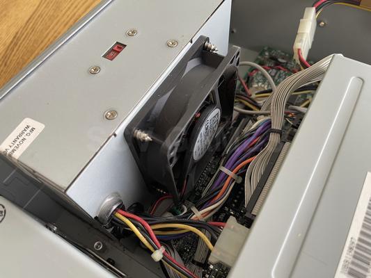 Hyperware Quantum 3D Ultracade Arcade Computer Image