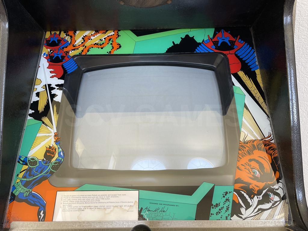 Original Berzerk Arcade Glass Bezel