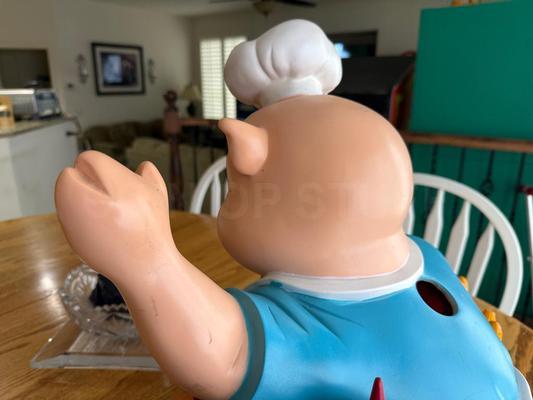 Rare King of The Grill Pig Chef Slot Machine Topper Image
