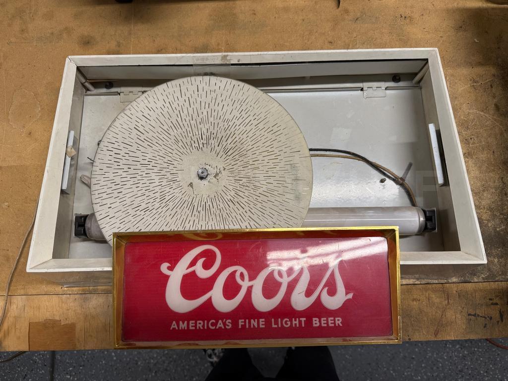 Vintage 1970s Coors Light Up Motion Beer Sign