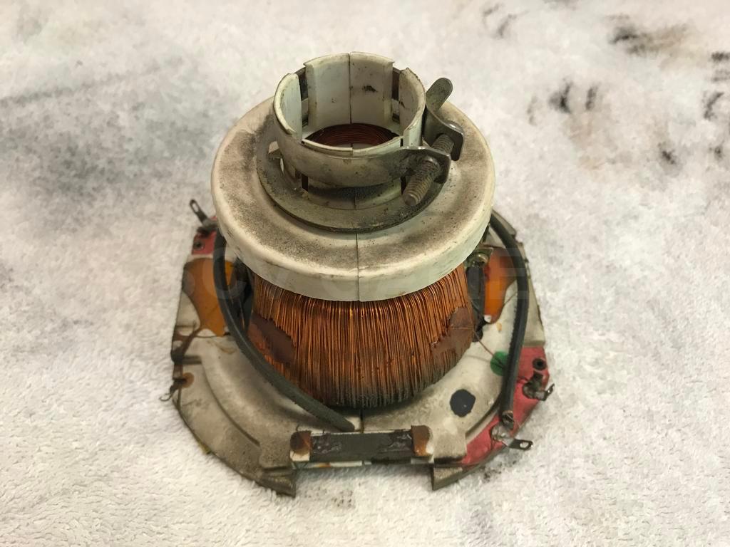 Wells Gardner 19V1001 Yoke for 19VARP4 CRT