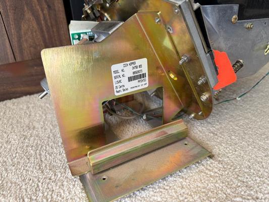 WMS Slot Machine 25cent Hopper Image